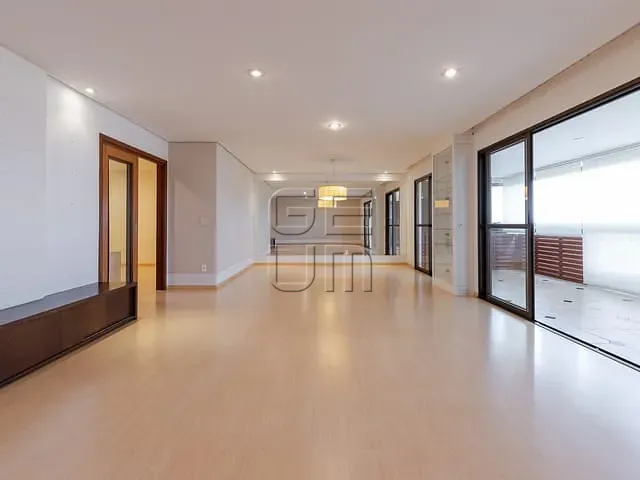 Apartamento com 319m² 3 quartos e 5 banheiros, à venda ou para alugar, no bairro Jardim do Lago em Londrina