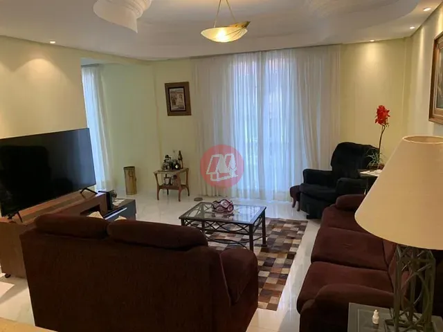 Apartamento 3 quartos e 2 banheiros, à venda ou para alugar, no bairro Petrópolis em Porto Alegre