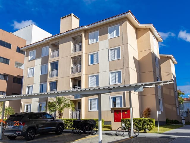 Apartamento 3 quartos e 2 banheiros, para alugar, no bairro Cidade Jardim em São José Dos Pinhais