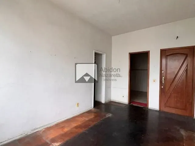 Apartamento com 85m² 2 quartos e 1 banheiro, à venda, no bairro Icaraí em Niterói