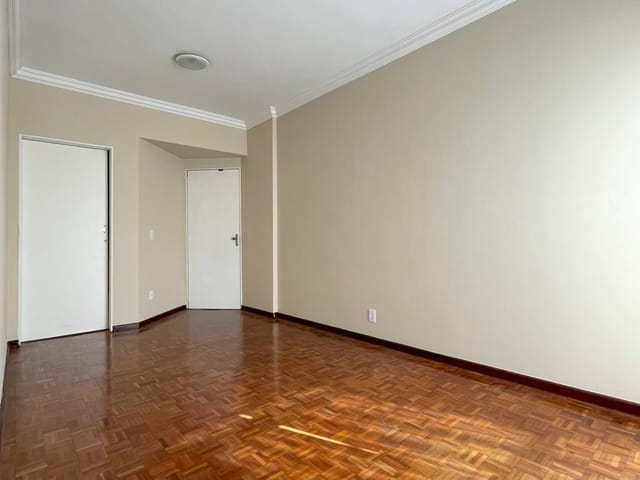 Foto do Apartamento - Apartamento com 03 quartos, armários planejados, lazer com piscina e uma vaga, Jardim Guanabara, Belo Horizonte, MG | Deltalar Imóveis
