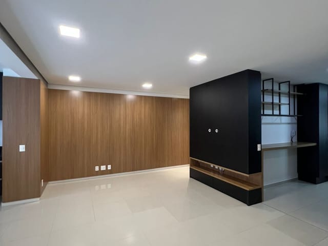 Apartamento com 139m² 2 quartos e 4 banheiros, à venda, no bairro Gleba Palhano em Londrina