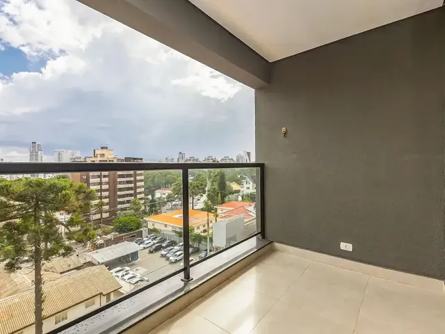 Apartamento 2 quartos e 3 banheiros, para alugar, no bairro Alto da Glória em Curitiba