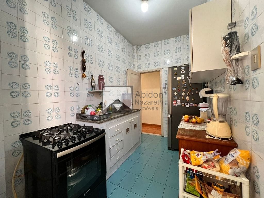 Apartamento à venda com 2 quartos, 70m² - Foto 15