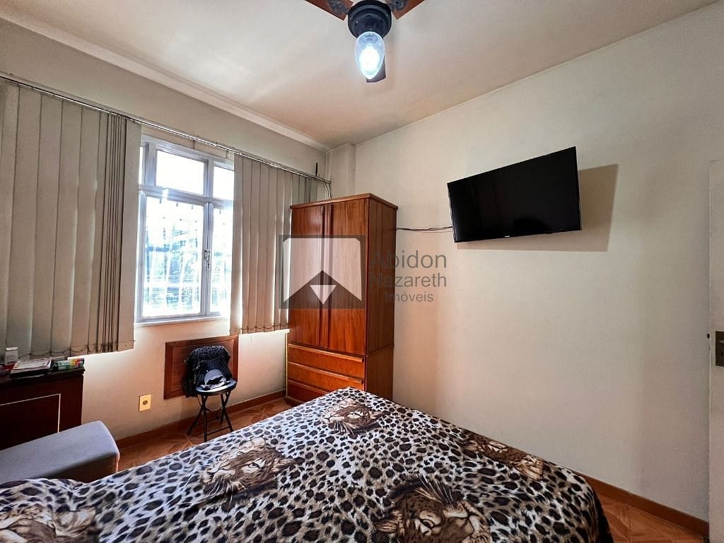 Apartamento à venda com 2 quartos, 70m² - Foto 8