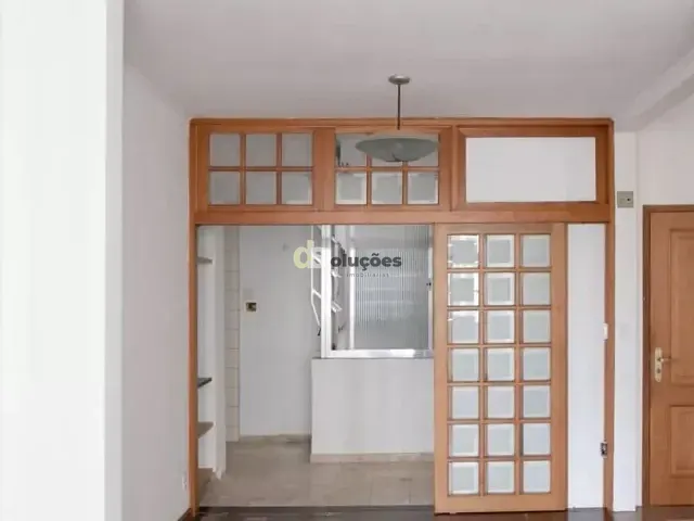 Apartamento 2 quartos e 2 banheiros, à venda, no bairro Cerqueira César em São Paulo