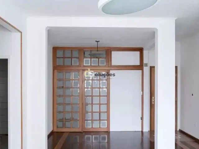 Apartamento 2 quartos e 2 banheiros, à venda, no bairro Cerqueira César em São Paulo