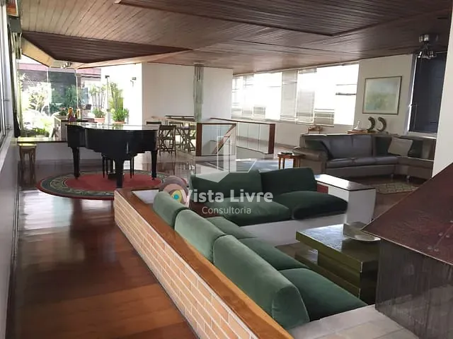 Apartamento com 700m² 4 quartos e 5 banheiros, à venda, no bairro Higienópolis em São Paulo