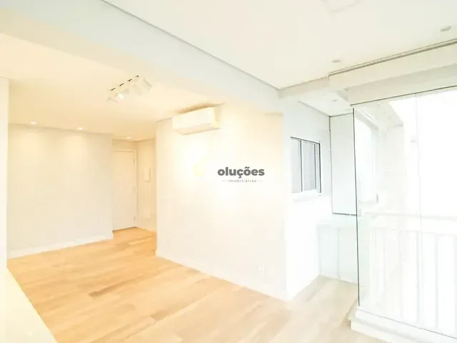Apartamento 2 quartos e 2 banheiros, à venda, no bairro Vila Anastácio em São Paulo