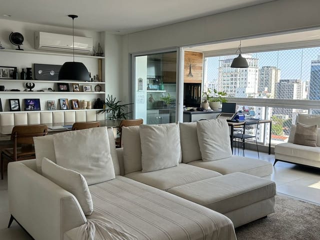 Apartamento 4 quartos e 3 banheiros, à venda, no bairro Vila Olímpia em São Paulo