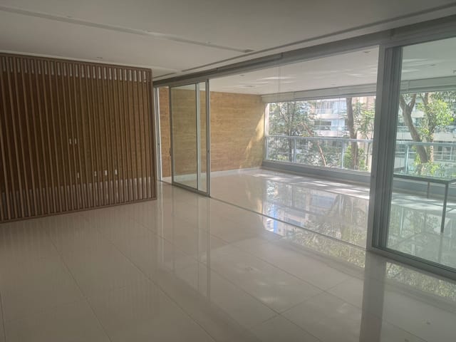 Apartamento 3 quartos e 4 banheiros, à venda, no bairro Campo Belo em São Paulo