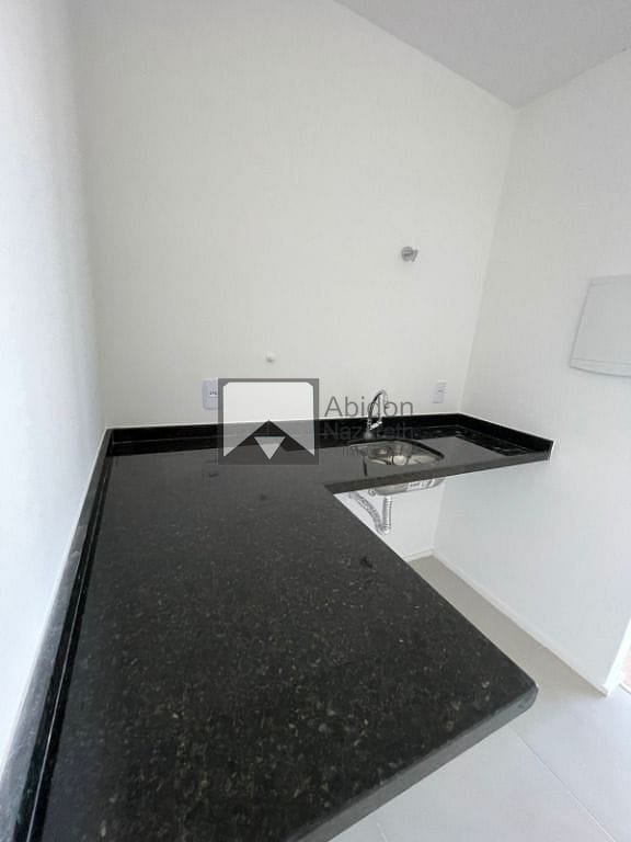 Apartamento à venda com 2 quartos, 76m² - Foto 17