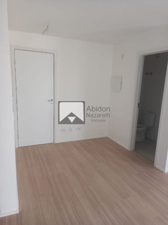 Apartamento à venda com 2 quartos, 76m² - Foto 47