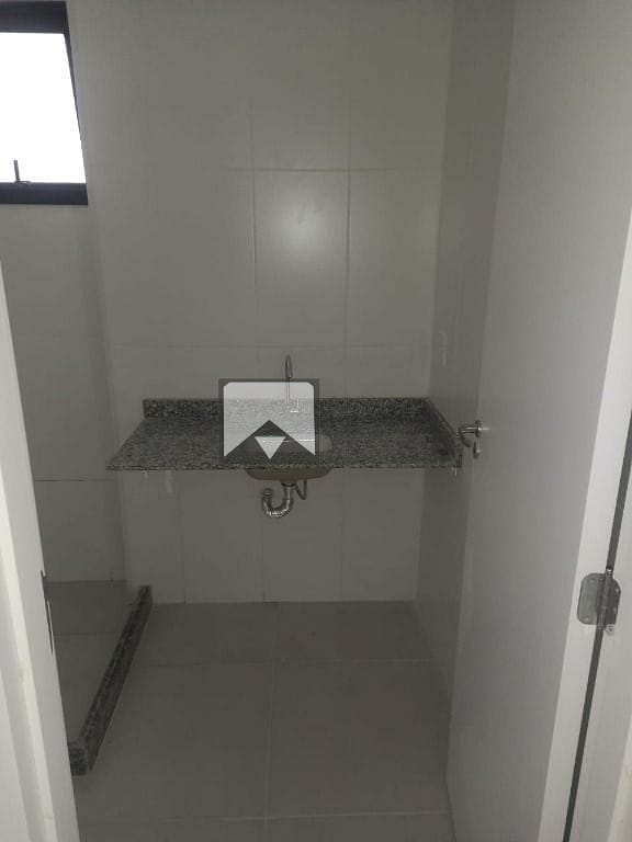 Apartamento à venda com 2 quartos, 76m² - Foto 41