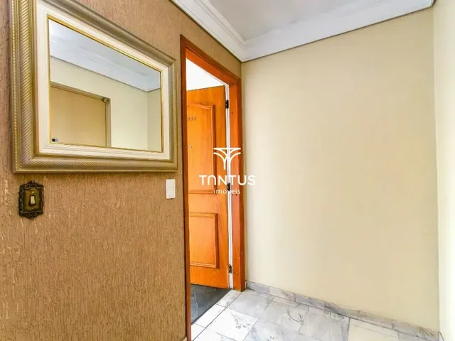 Apartamento 3 quartos e 2 banheiros, para alugar, no bairro Centro Cívico em Curitiba