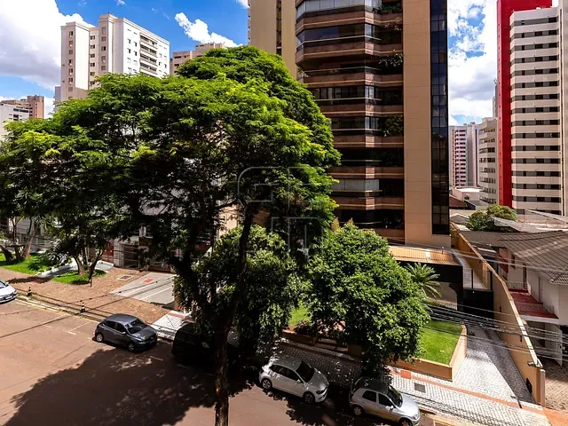 Apartamento com 380m² 4 quartos e 4 banheiros, para alugar, no bairro Centro em Londrina