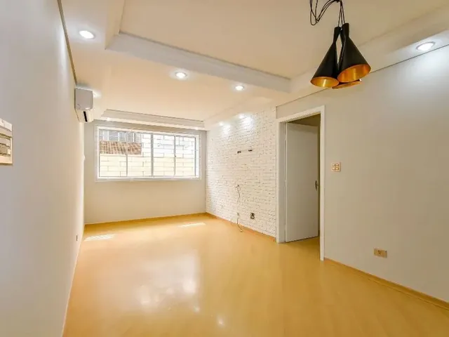 Apartamento 3 quartos e 3 banheiros, para alugar, no bairro Água Verde em Curitiba
