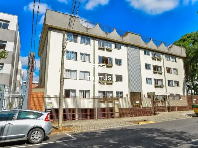 Apartamento 3 quartos e 3 banheiros, para alugar, no bairro Água Verde em Curitiba