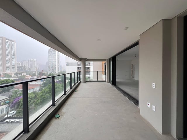 Apartamento com 151m² 3 quartos e 4 banheiros, à venda, no bairro Brooklin Paulista em São Paulo