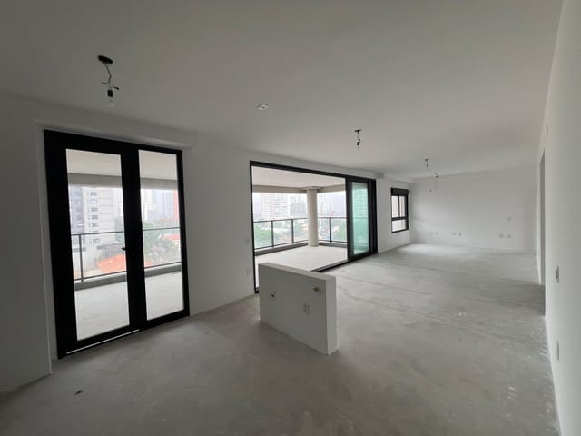 Apartamento com 151m² 3 quartos e 4 banheiros, à venda, no bairro Brooklin Paulista em São Paulo