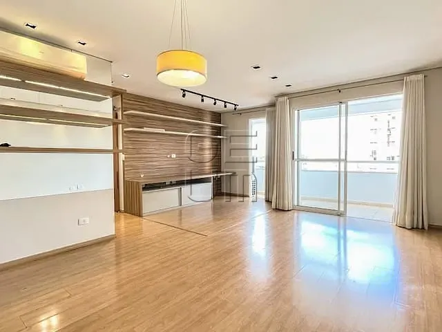 Apartamento com 147m² 2 quartos e 2 banheiros, à venda, no bairro Centro em Londrina