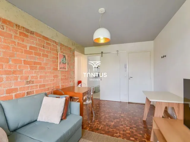 Apartamento 2 quartos e 1 banheiro, à venda, no bairro Alto da Glória em Curitiba