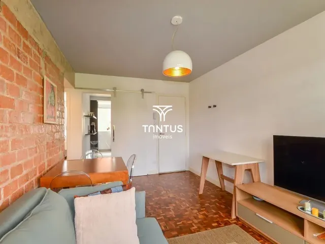 Apartamento 2 quartos e 1 banheiro, à venda, no bairro Alto da Glória em Curitiba