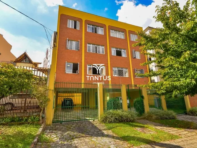 Apartamento 2 quartos e 1 banheiro, à venda, no bairro Alto da Glória em Curitiba