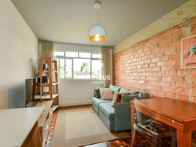 Apartamento 2 quartos e 1 banheiro, à venda, no bairro Alto da Glória em Curitiba