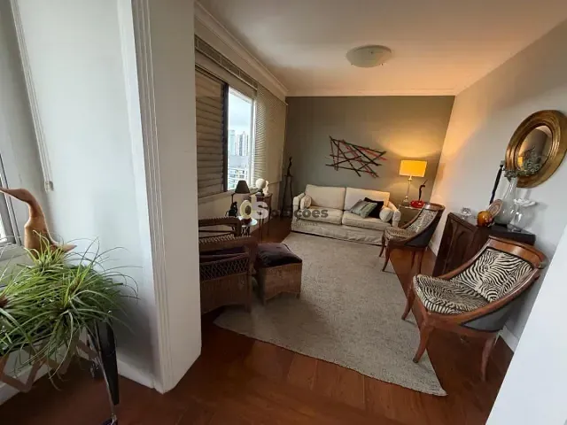 Apartamento 3 quartos e 2 banheiros, à venda, no bairro Vila Mariana em São Paulo