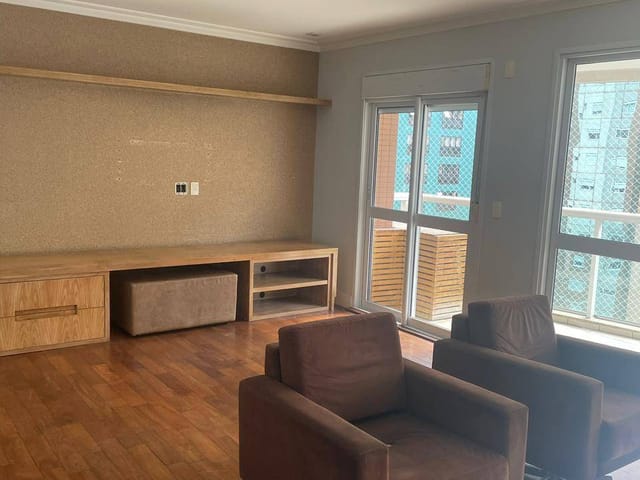 Apartamento 3 quartos e 3 banheiros, à venda, no bairro Vila Olímpia em São Paulo