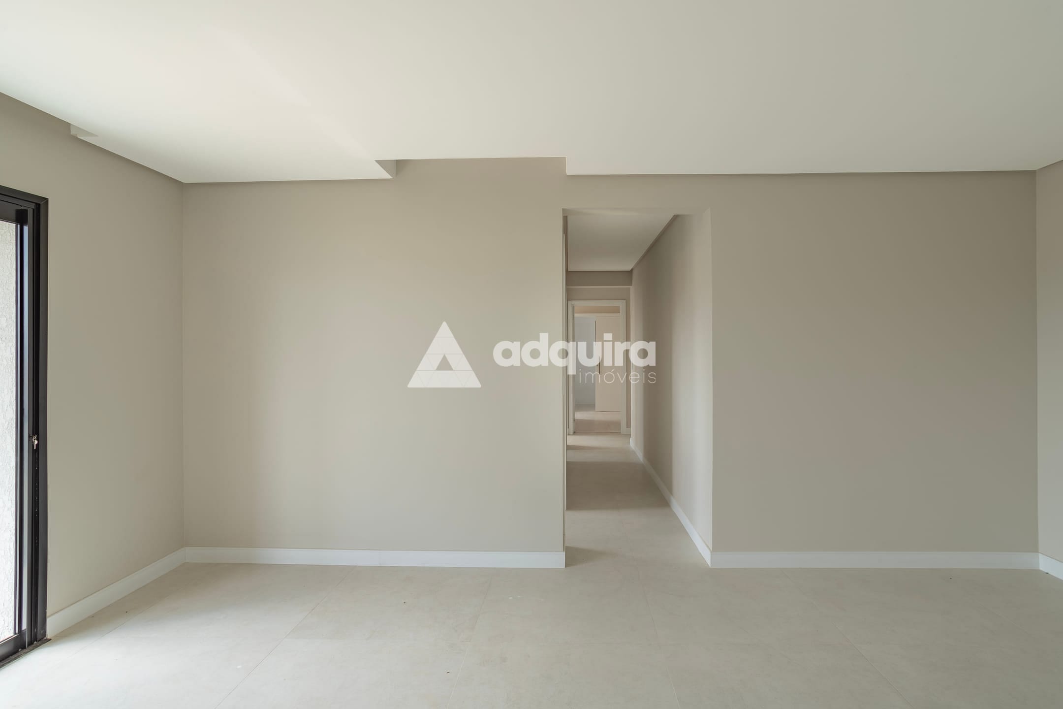 Apartamento à venda com 3 quartos, 111m² - Foto 3