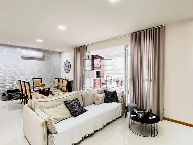 Apartamento com 206m² 3 quartos e 3 banheiros, à venda, no bairro Gleba Fazenda Palhano em Londrina