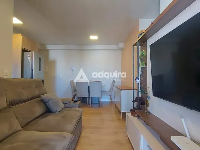 Apartamento 3 quartos e 2 banheiros, à venda, no bairro Uvaranas em Ponta Grossa