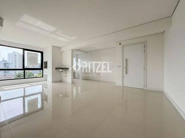 Apartamento 2 quartos e 2 banheiros, à venda, no bairro Pátria Nova em Novo Hamburgo