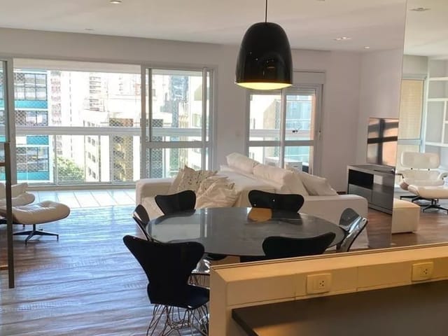 Apartamento com 127m² 2 quartos e 4 banheiros, à venda, no bairro Vila Olímpia em São Paulo