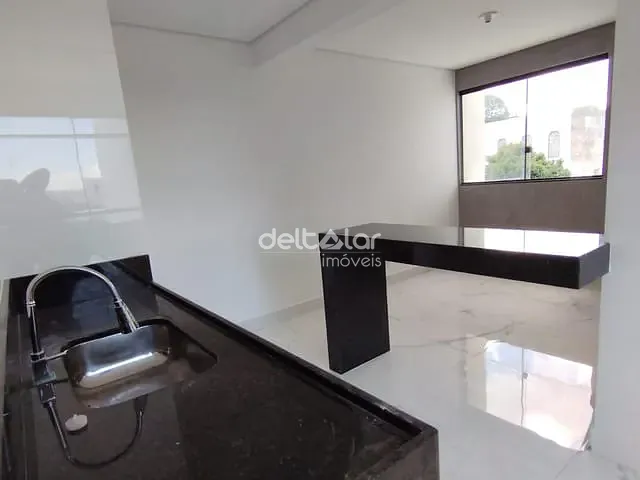 Apartamento com 60m² 3 quartos e 1 banheiro, à venda, no bairro Céu Azul em Belo Horizonte