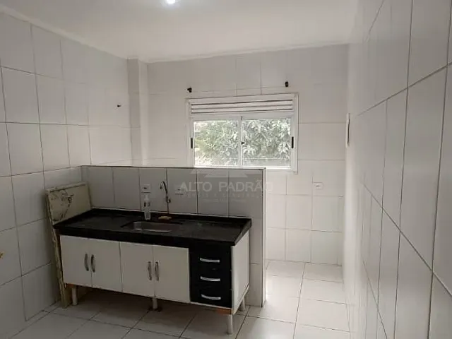 Apartamento com 83m² 3 quartos e 1 banheiro, à venda, no bairro Jardim Pilar em Mauá