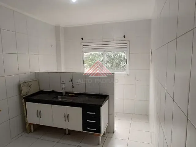 Apartamento com 83m² 3 quartos e 1 banheiro, à venda, no bairro Jardim Pilar em Mauá