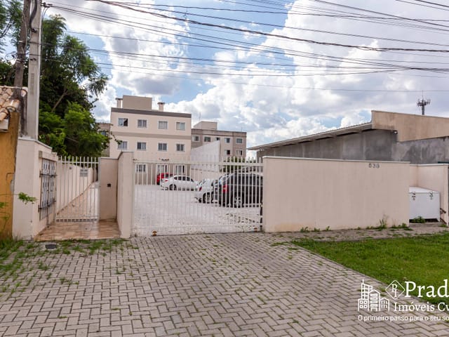 Apartamento com 96m² 2 quartos e 1 banheiro, à venda, no bairro Weissópolis em Pinhais