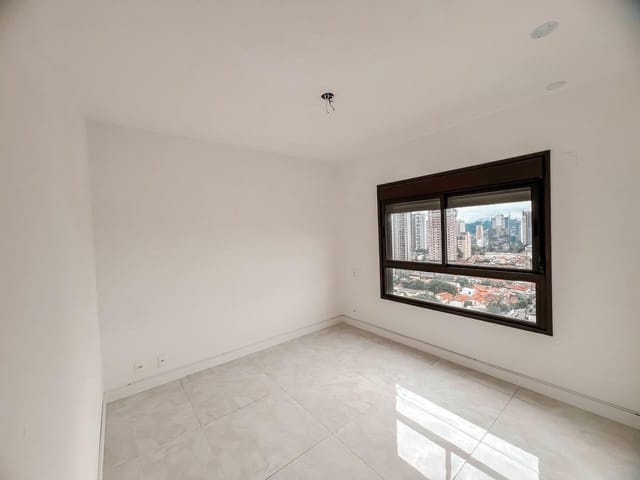 Apartamento com 178m² 3 quartos e 4 banheiros, à venda, no bairro Jardim das Acácias em São Paulo