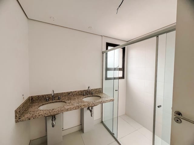 Apartamento com 178m² 3 quartos e 4 banheiros, à venda, no bairro Jardim das Acácias em São Paulo