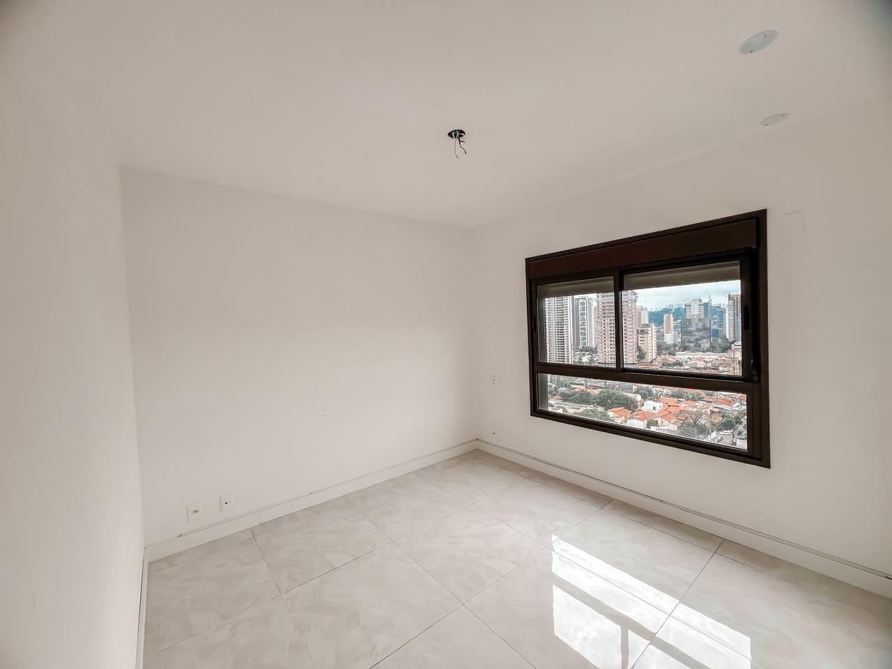 Apartamento em Jardim das Acácias — foto 2