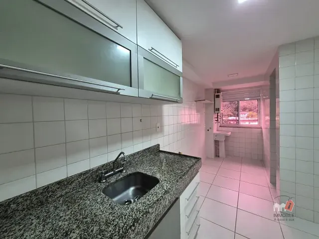 Apartamento 3 quartos e 1 banheiro, para alugar, no bairro Centro em Petrópolis