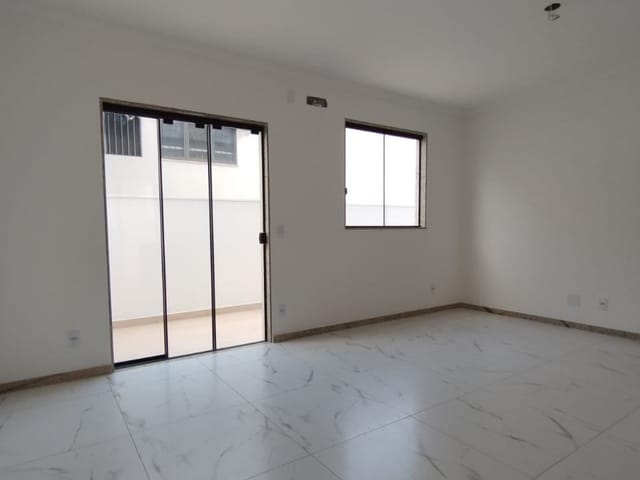 Foto do Apartamento - Apartamento área privativa á venda, com 03 quartos sendo 01 com suíte e closet e 01 vaga demarcada sob pilotis, no bairro Santa Amélia, Belo Horizonte | Deltalar Imóveis