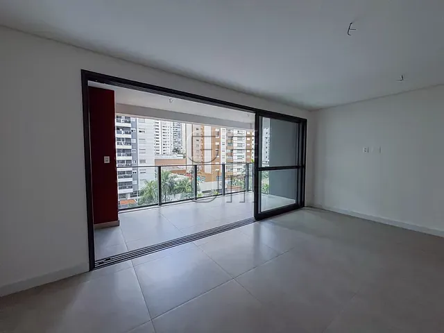 Apartamento com 213m² 3 quartos e 2 banheiros, à venda, no bairro Gleba Fazenda Palhano em Londrina