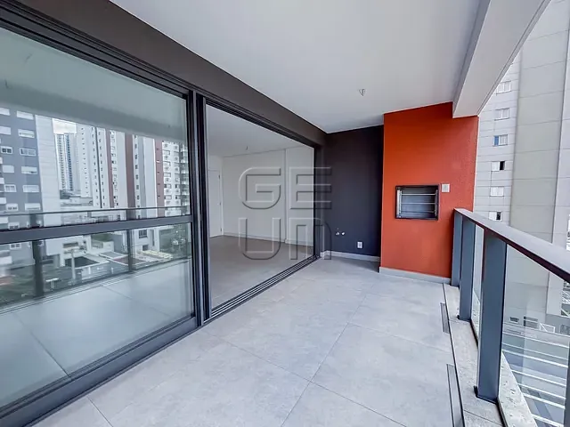 Apartamento com 213m² 3 quartos e 2 banheiros, à venda, no bairro Gleba Fazenda Palhano em Londrina