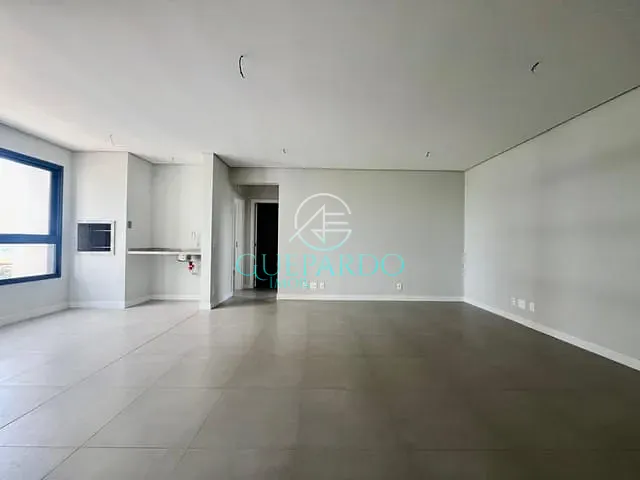 Apartamento com 182m² 2 quartos e 2 banheiros, à venda, no bairro Gleba Fazenda Palhano em Londrina