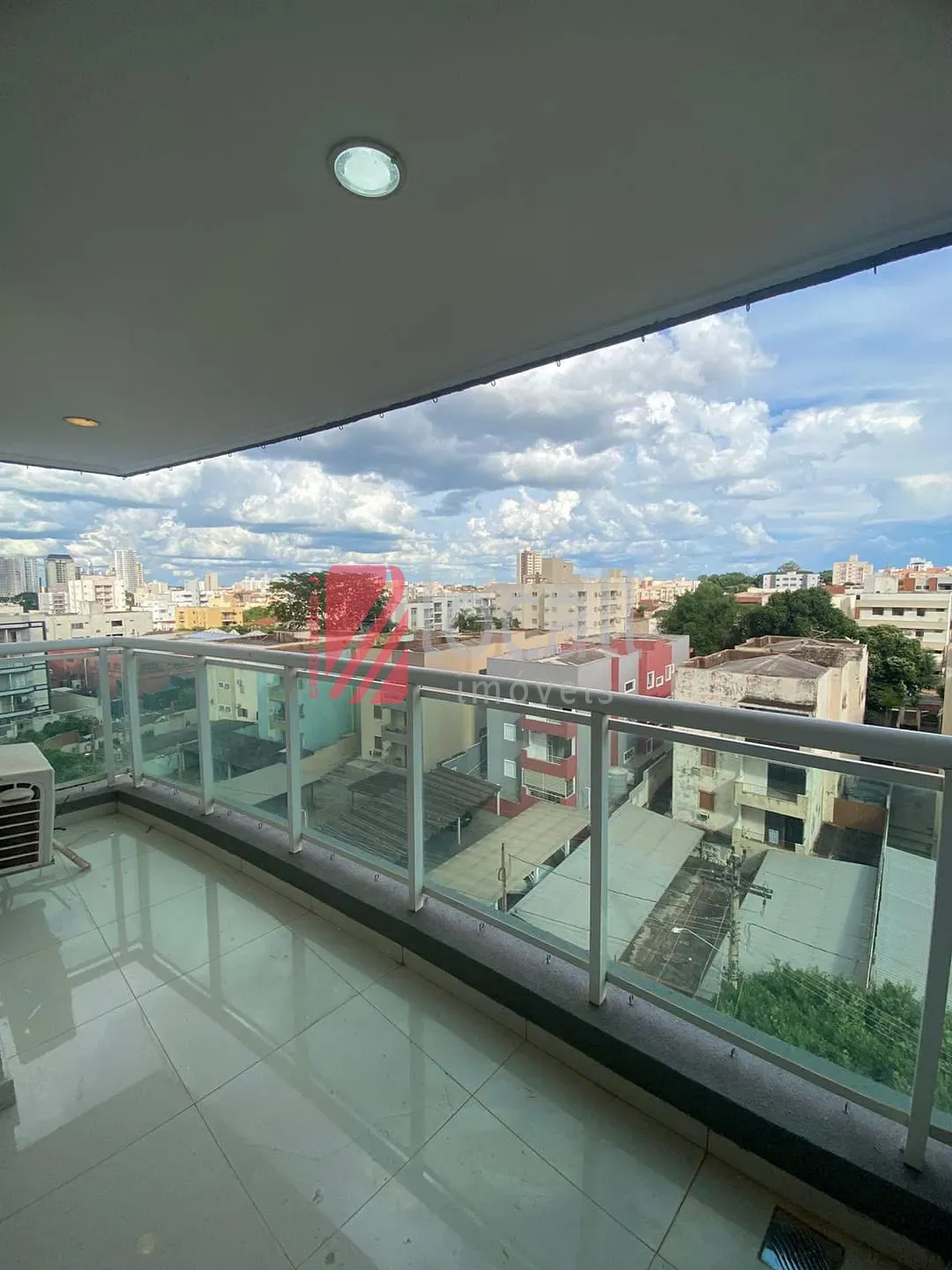 Apartamento com 3 quartos para aluguel, 70m² — foto 1 de 16