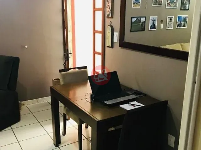 Apartamento com 126m² 3 quartos e 1 banheiro, à venda, no bairro São Sebastião em Porto Alegre